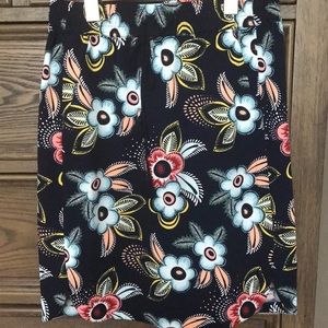 XS Petite LOFT skirt
